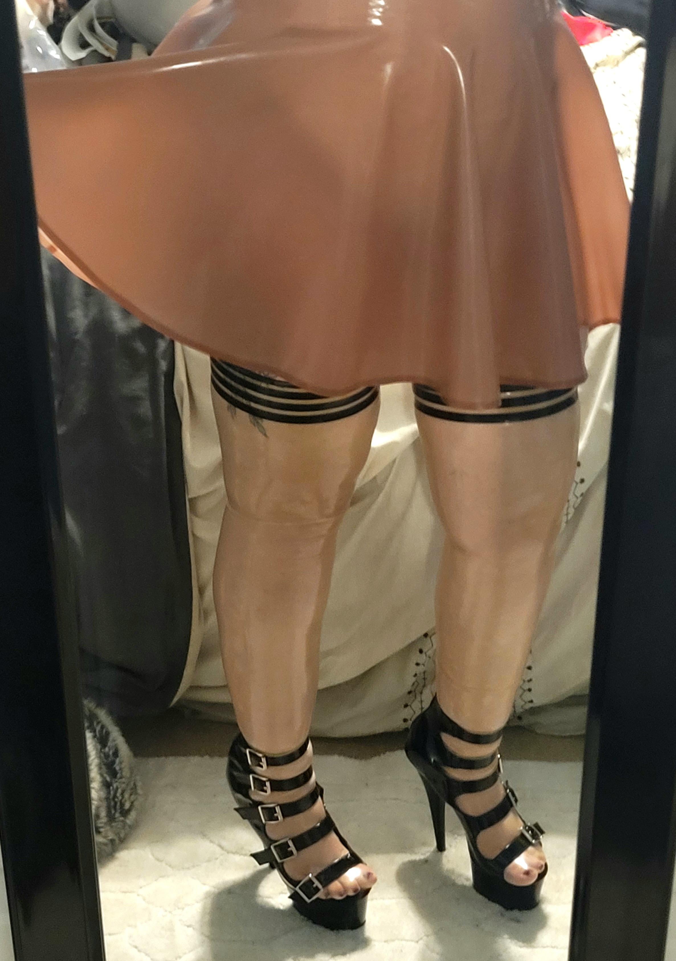 Shiny Little Skirt 😘