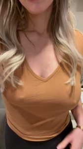 Any Thoughts On My Mid 30’s Mombod? Be Honest…