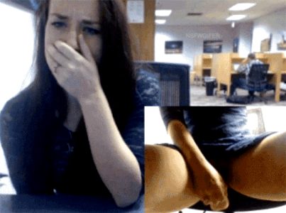 Daring ur gf to fuck her pussy with a dildo in a library
