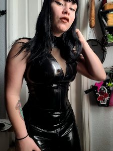 Finally Got My New Latex!!!! Now I Just Need A Shine