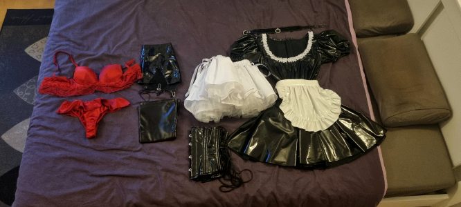 GF Left For A Trip To Another City And Decided To Leave Me A LOT Of Chores To Do And I Also Have To Do Them In Hers Well Mine Shiny Outfit