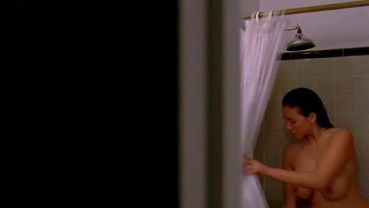 Verified user @thetiniestbunny'