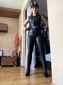 My Shiny Leather Outfit 😘