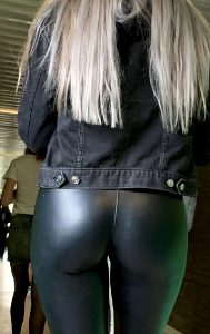 Perfect Ass In Shiny Leather Tights