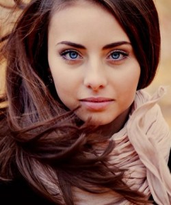 Ann Nevreva Imposingtrends Facebook