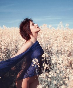 Short Hair Chicks Compilation (18 Pictures)